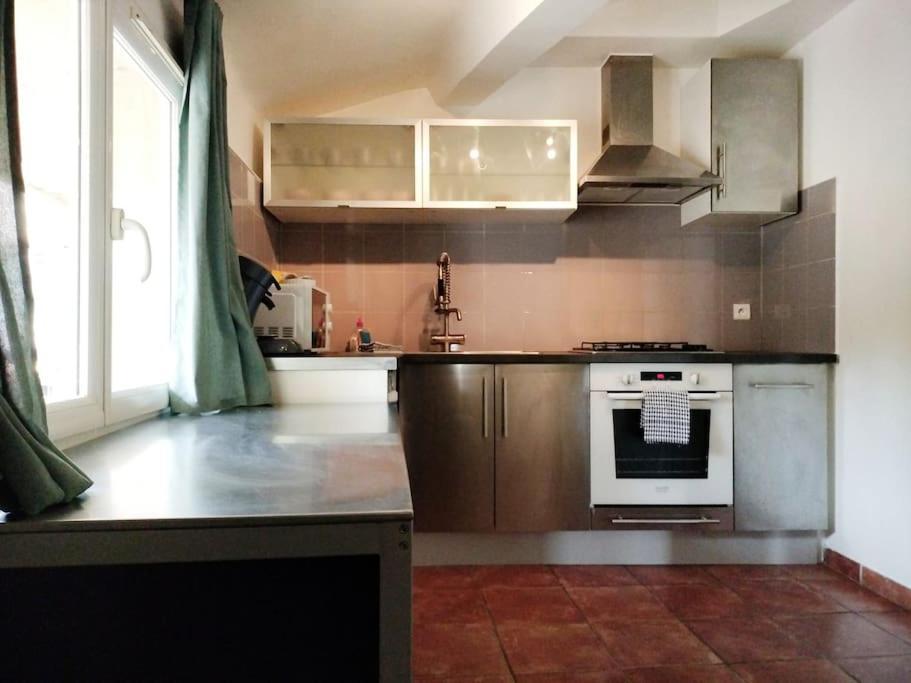 Apartmán Superbe T3 Avec Terrasse En Plein Coeur Du Centre Historique Aix-en-Provence Exteriér fotografie
